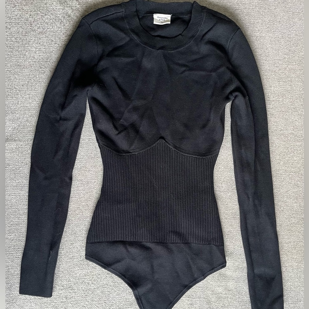Abercrombie and Fitch long sleeve sweater bodysuit. Slimming waist, ribbed.